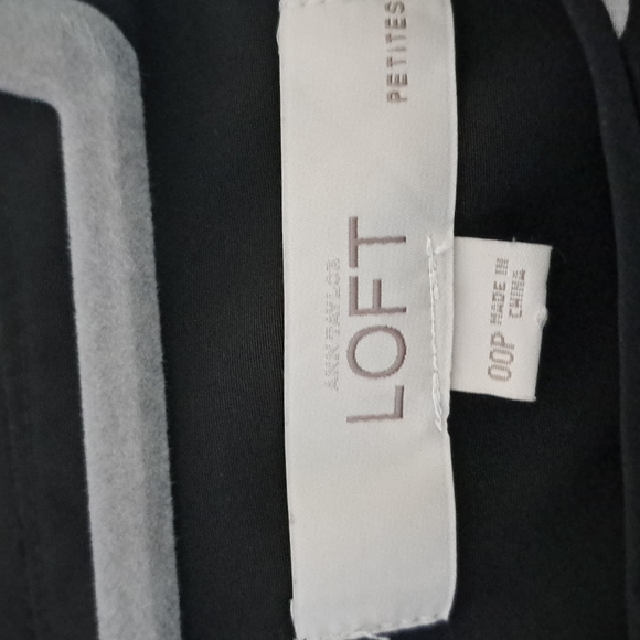 LOFT Floral Black Dress size 00P - Picture 6 of 7